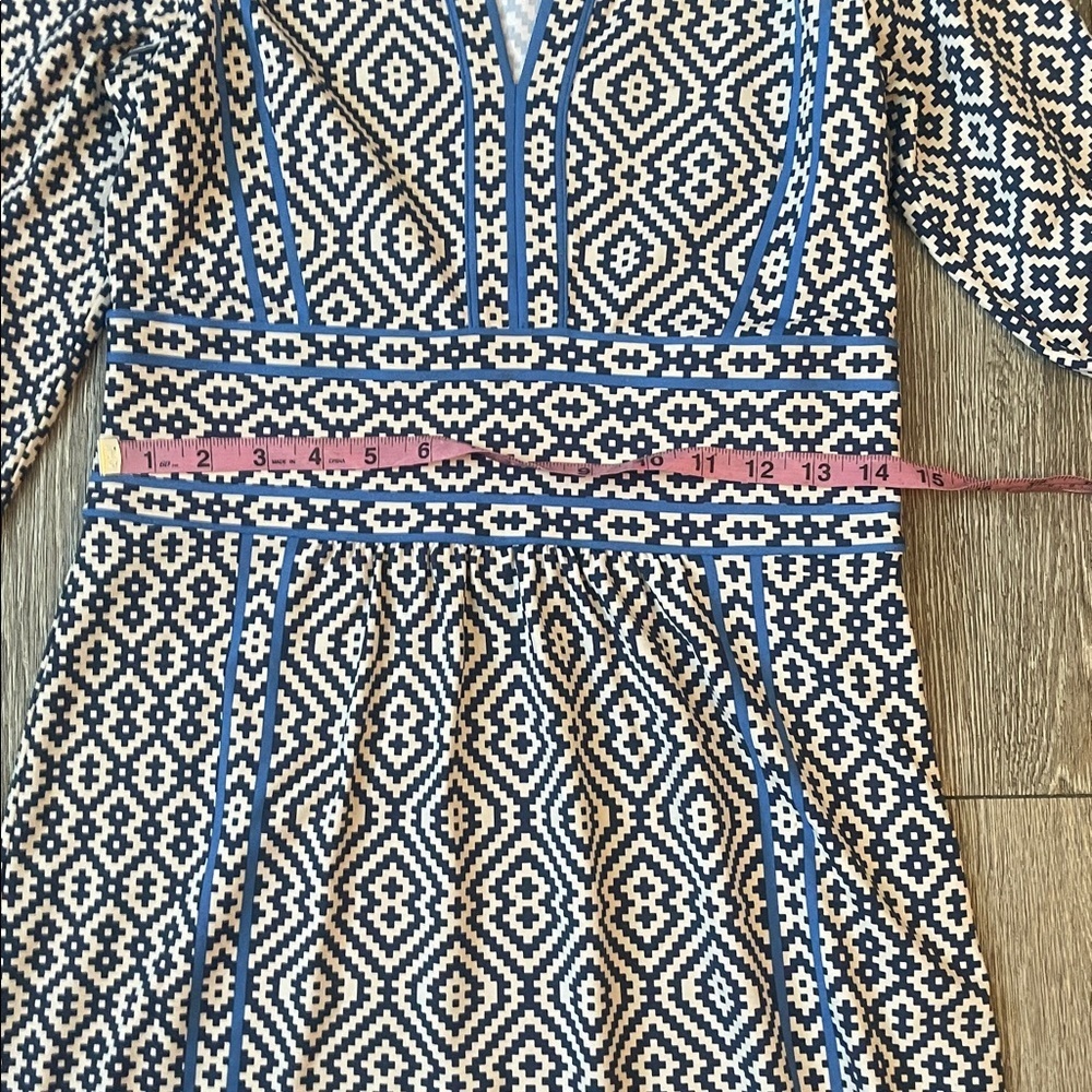 J. McLaughlin Geometric Long Sleeve Dress blue business casual geo print - Picture 4 of 9